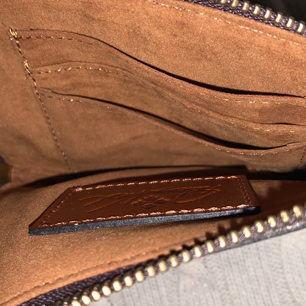 Patricia Nash Reale Wristlet - Picture 4 of 4